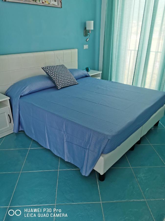 A Casa Di Samu Bed & Breakfast ราเวลโล ภายนอก รูปภาพ