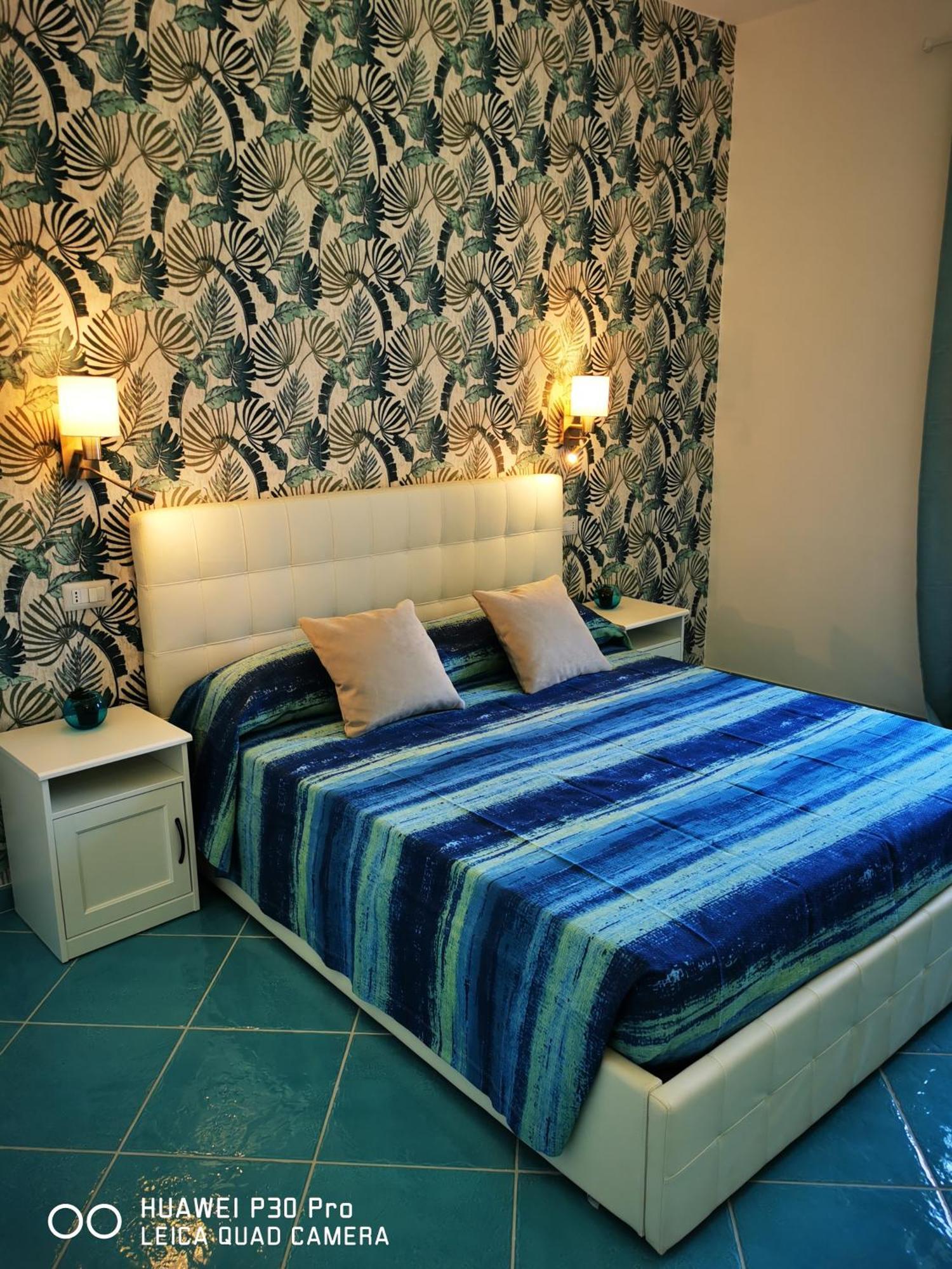 A Casa Di Samu Bed & Breakfast ราเวลโล ภายนอก รูปภาพ