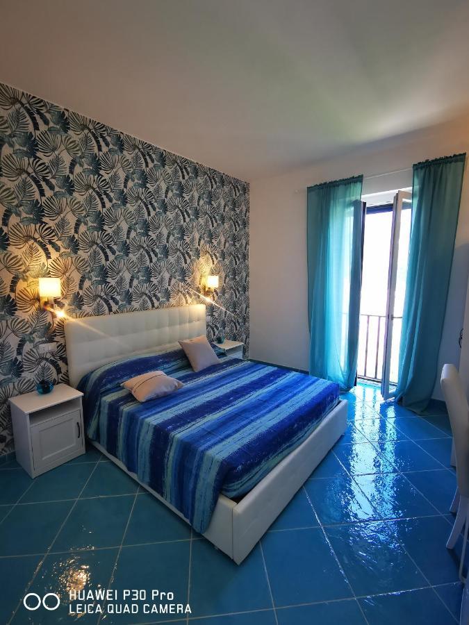 A Casa Di Samu Bed & Breakfast ราเวลโล ภายนอก รูปภาพ