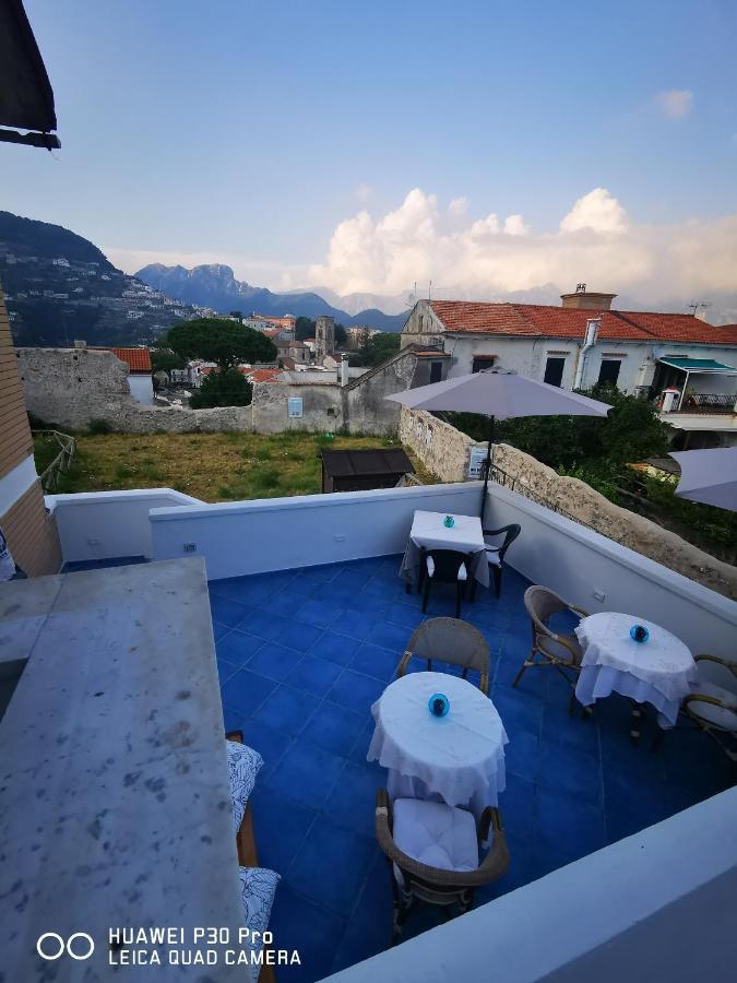 A Casa Di Samu Bed & Breakfast ราเวลโล ภายนอก รูปภาพ
